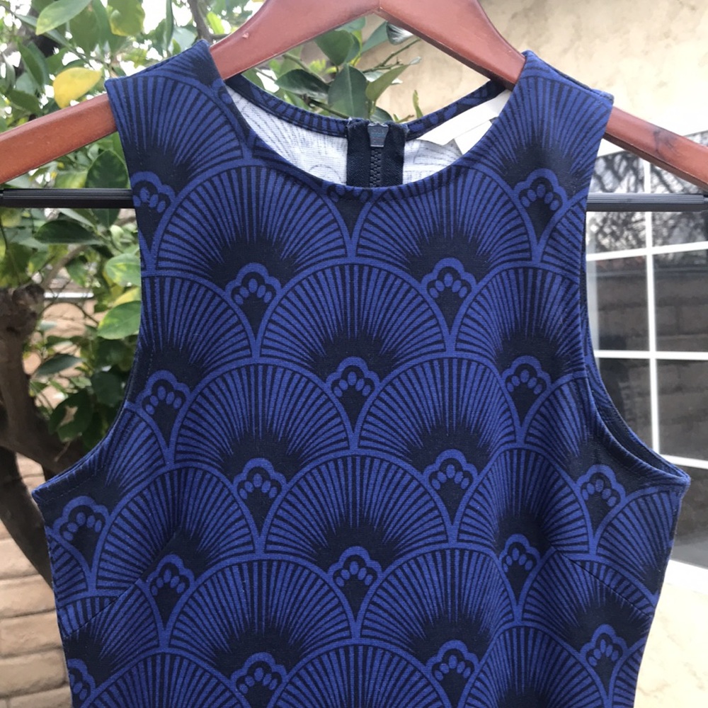 H&M Art Deco Shells Sheath Dress XS - Picture 2 of 8